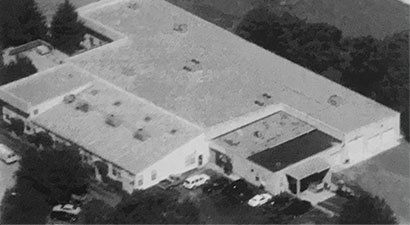 An aerial photo of the Forest City Gear facility in 2001.